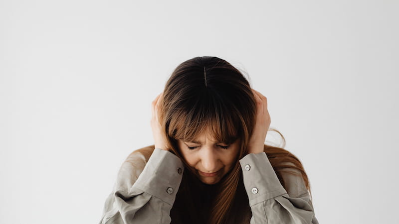 整形外科に行ってもレントゲンと首に電気を当てて終わり…